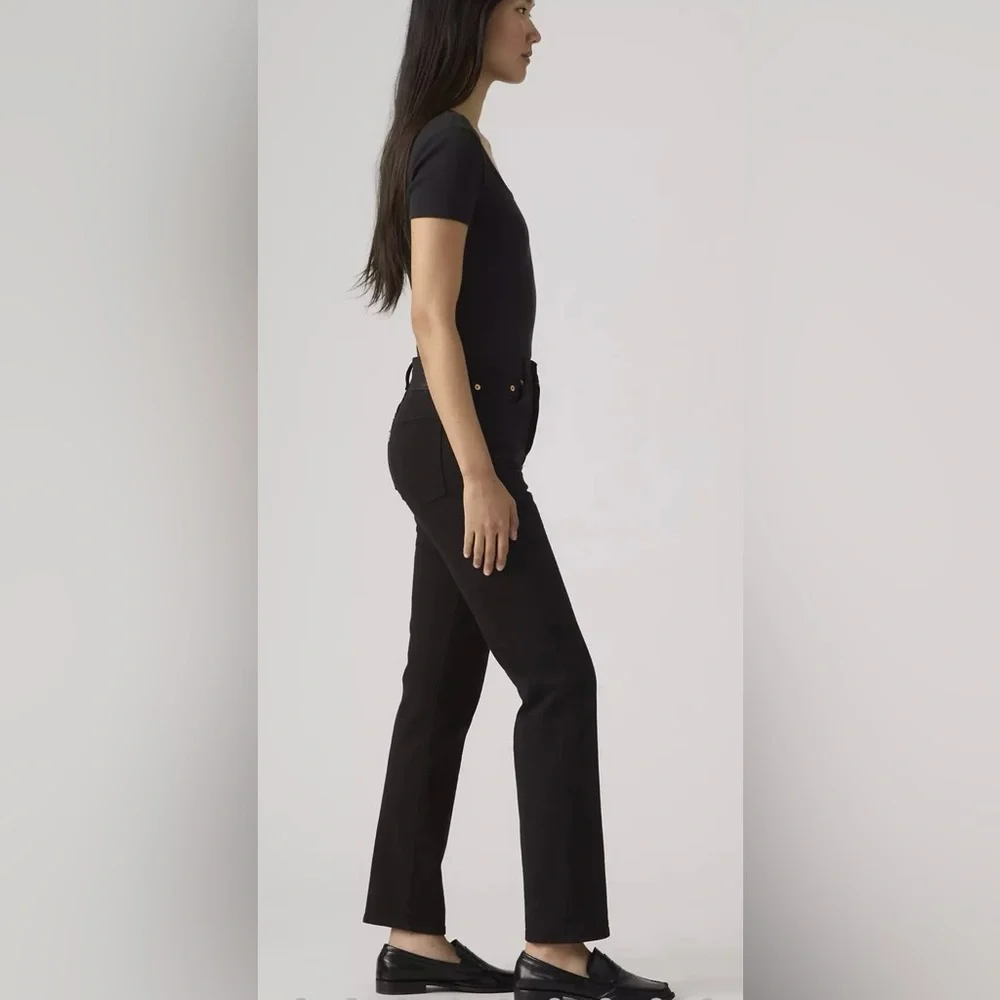 Levi’s Wedgie Straight - Picture 3 of 12